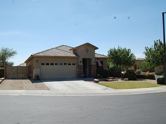 3rd image of 29996 N 72nd Dr