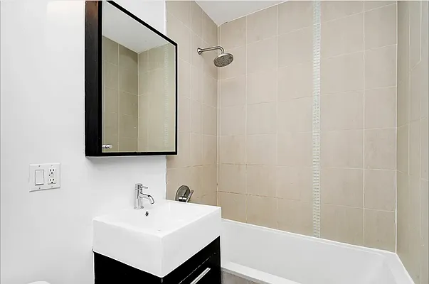 Rented by Compass | media 7