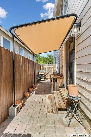 1 bed, 1.0 bath, 400 sqft, $1,190 — Photo 2
