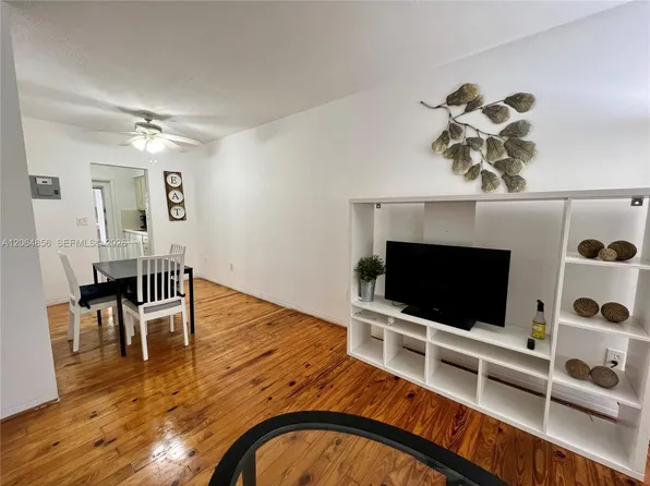 644 Meridian Ave APT 10, Miami Beach, FL 33139