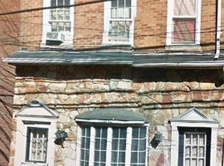 1540 Lowrie St, Pittsburgh, PA 15212