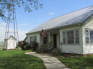 304 E 2100th Rd, Wellsville, KS 66092