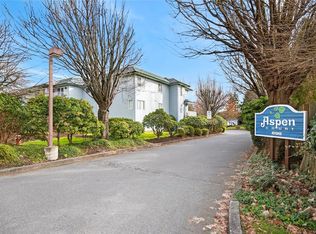 698 Aspen Rd #102C, Comox, BC V9M 3S9