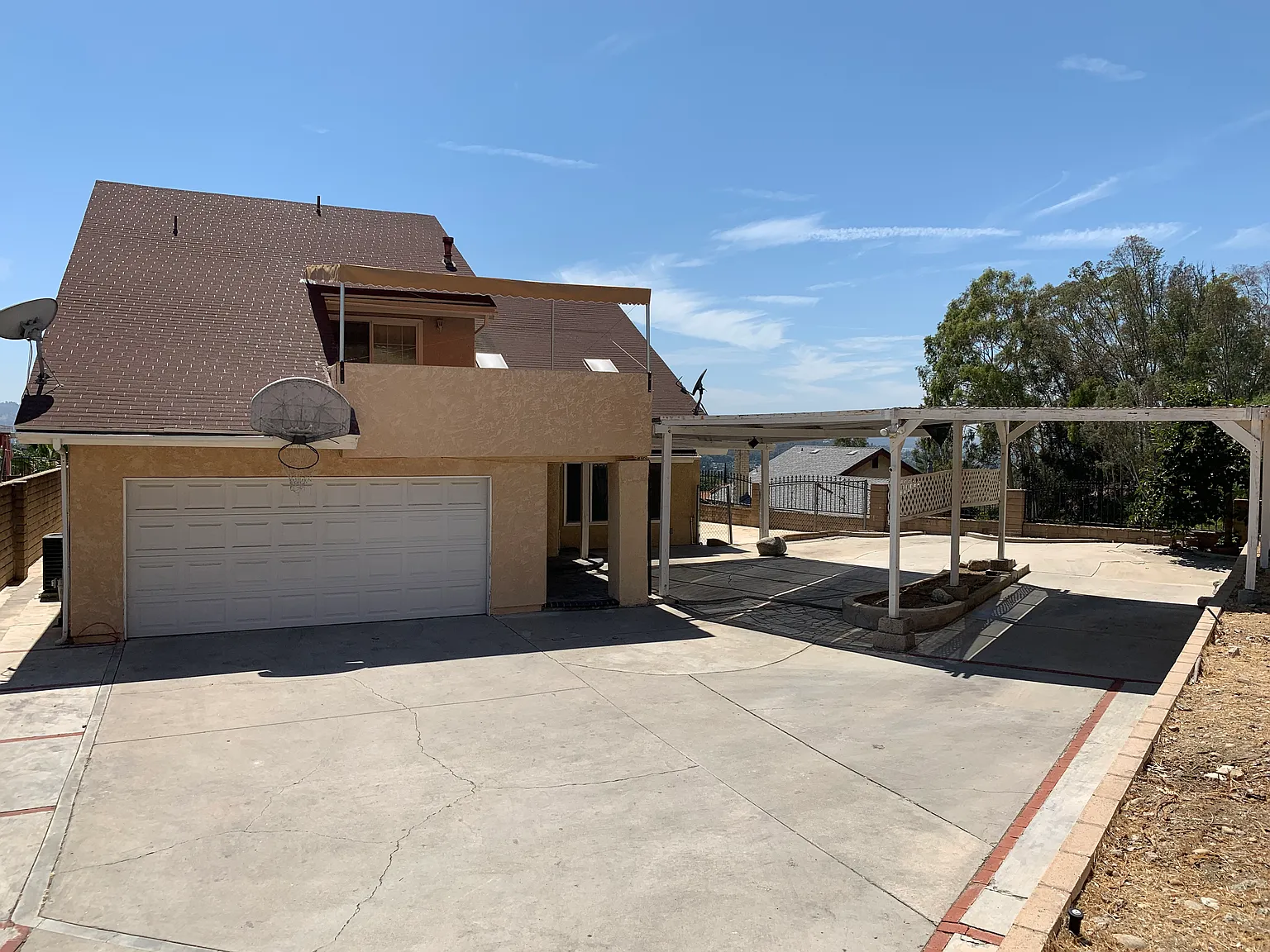 2307 S Lynn Ct — Photo 3
