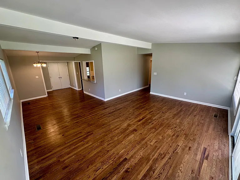 8106 Royal Dr — Photo 18