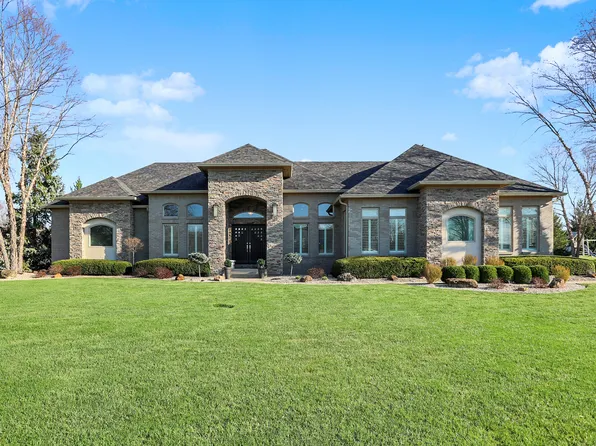 4874 Krestridge Ct W, Bargersville, IN 46106