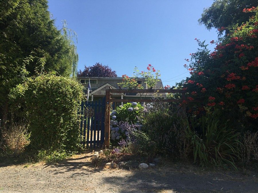 2nd image of 9658 25th Ave SW