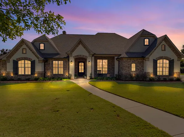 651 Oak Grove Way, Bullard, TX 75757