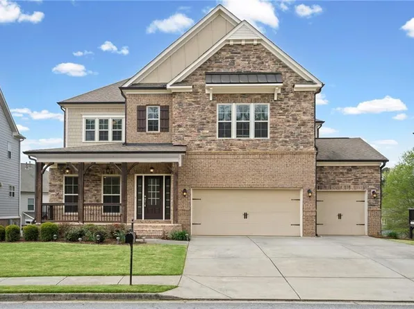 501 La Perla Dr, Buford, GA 30518