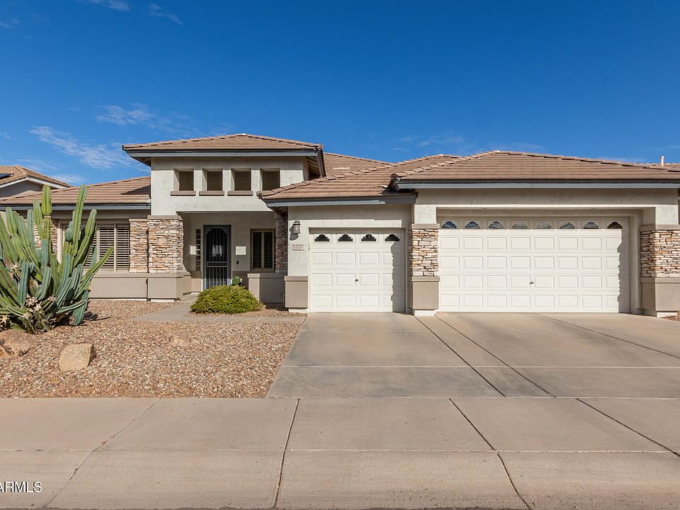 1st image of 1070 E KAIBAB Place