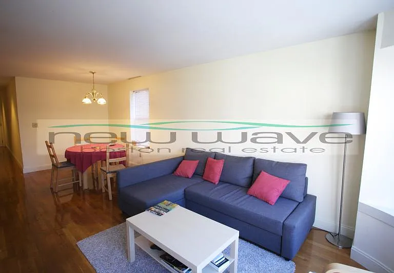 100 Jersey St #301 — Photo 4