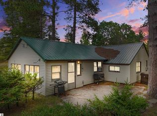 1667 E Walker Rd, Lake City, MI 49651