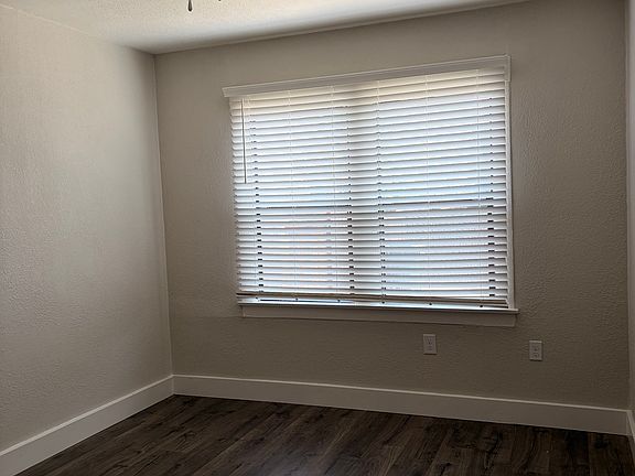 4th image of 1520 C St APT 4