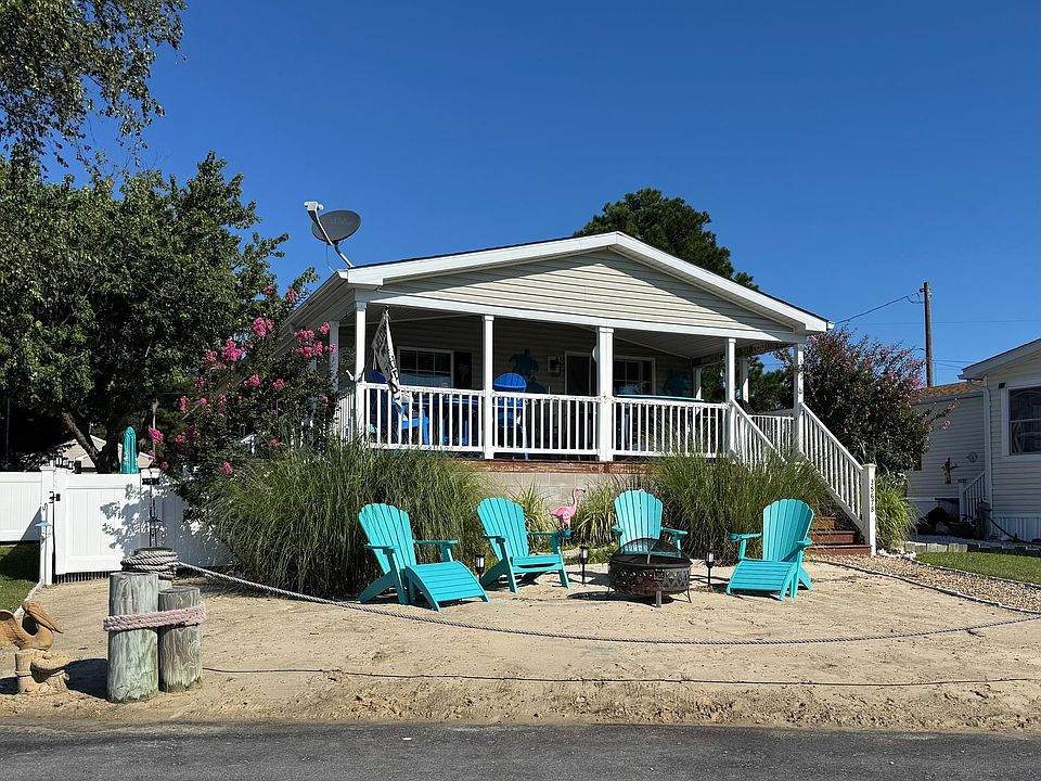 1st image of 35678 E Harbor Dr #42816