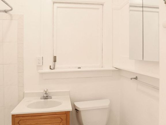 5th image of 797 Bush St APT 103