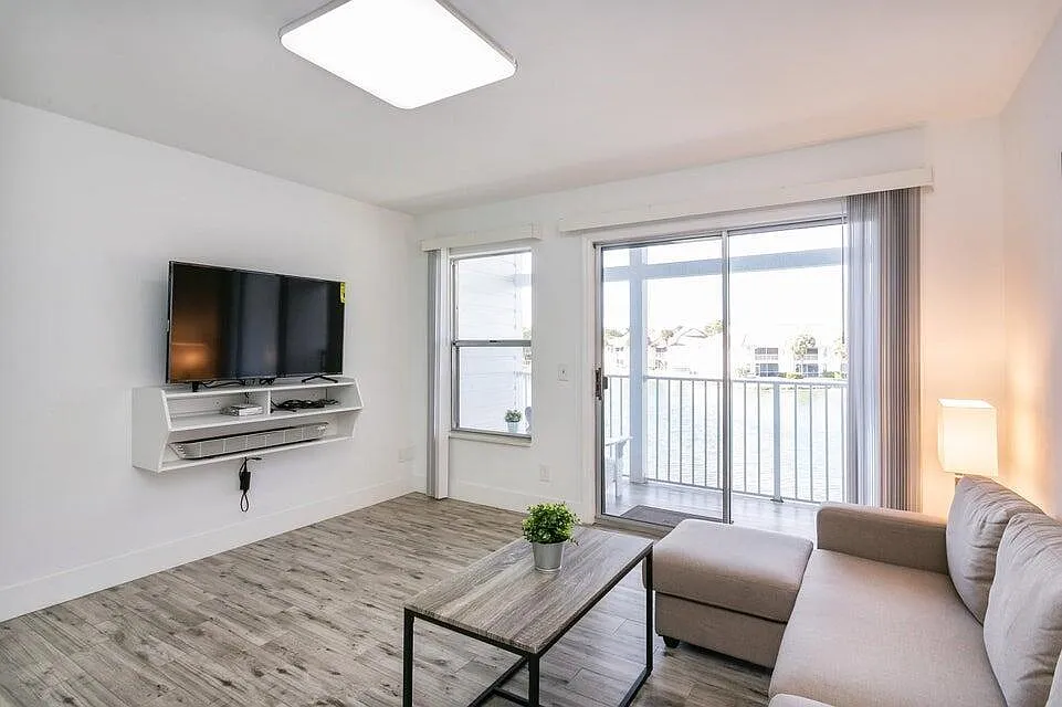 1 bed, 1.0 bath, 502 sqft, $2,000 — Photo 4