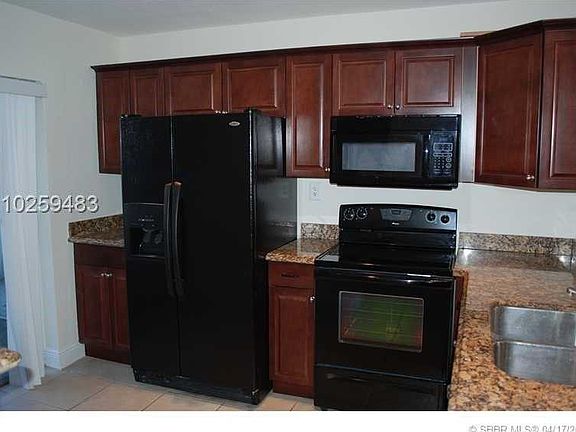 2nd image of 6557 NW 99th Ave #C20