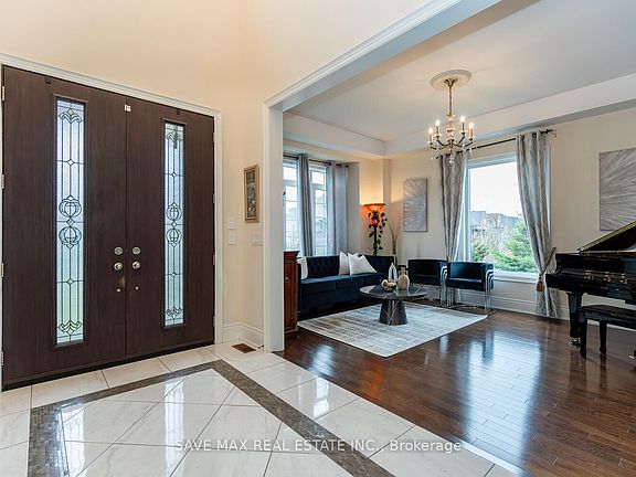 4th image of 16 Layton St