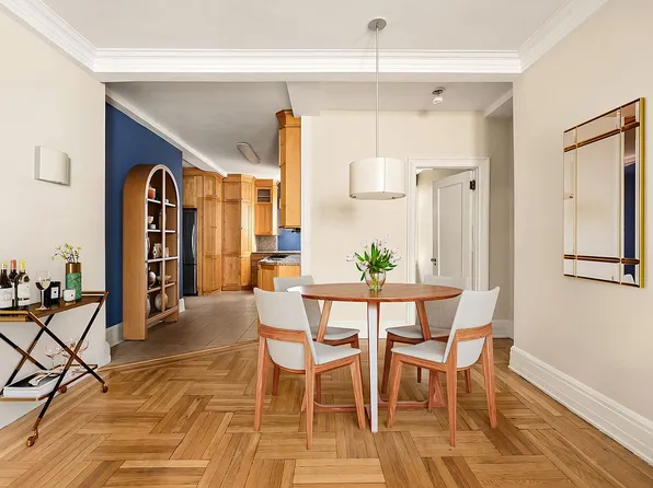 370 Riverside Dr APT 5C, New York, NY 10025