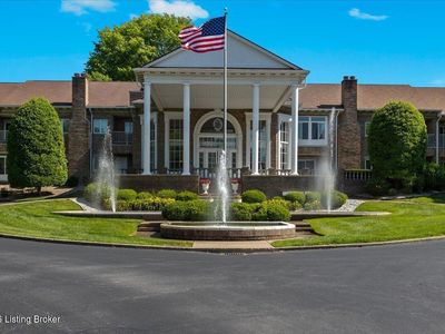8605 Shelbyville Rd APT 202, Louisville, KY, 40222