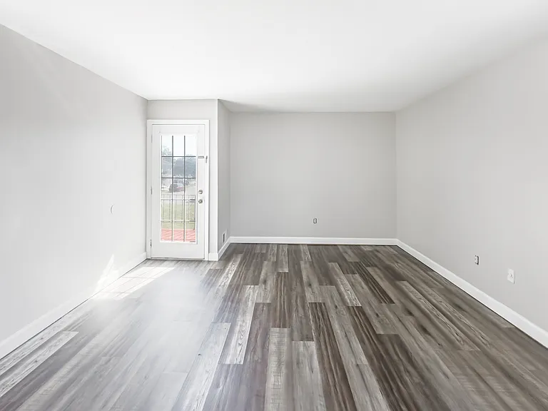 Brick Estates Apartment Homes — Photo 12