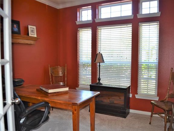 3rd image of 2701 Alessandria Ln