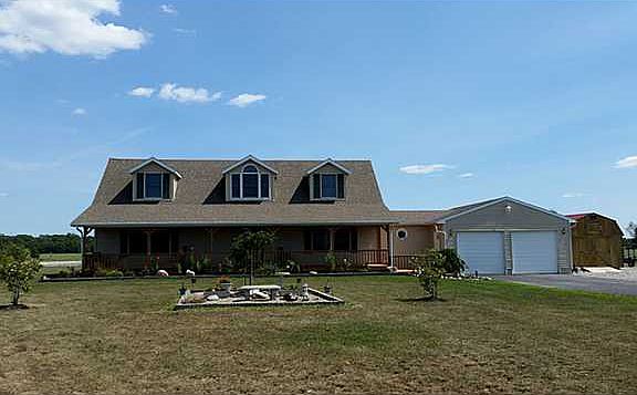 2nd image of 15698 Road 169