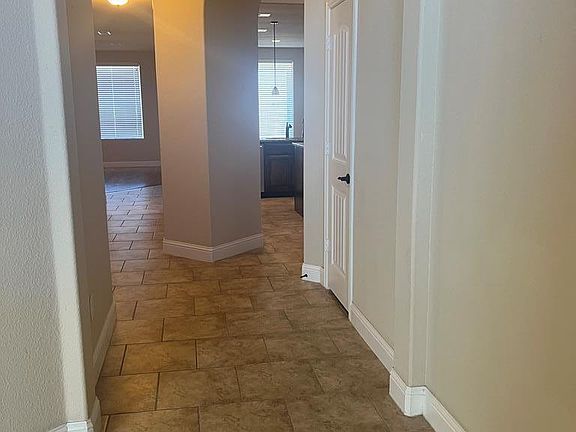 2nd image of 1109 Cerrillos Ave