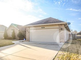 4636 W Meadowlark St, Battlefield, MO 65619