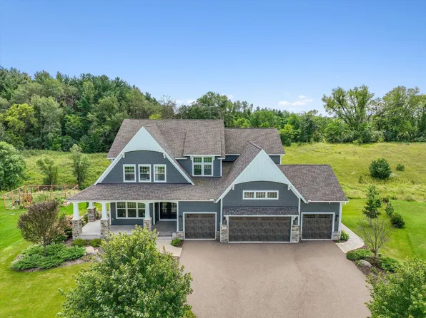 10401 56th Pl N, Lake Elmo, MN 55042