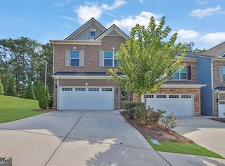 2373 Buford Town Dr, Buford, GA