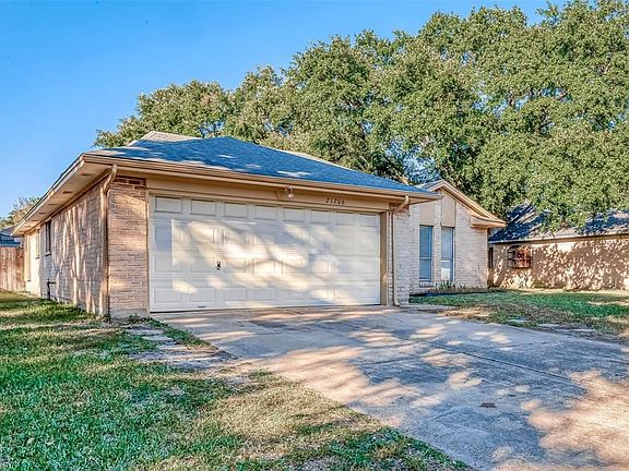 2nd image of 21206 Park Mount Dr