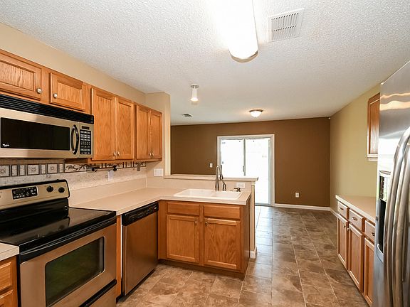2nd image of 1808 Pineta Cove Dr
