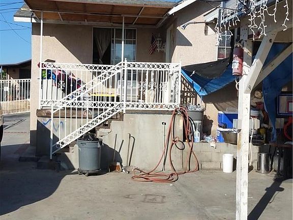 2nd image of 725 N Bonnie Beach Pl