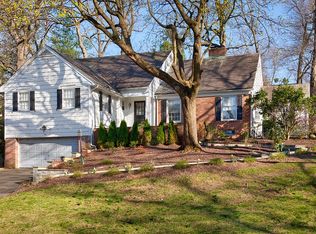 74 Druid Hill Rd, Summit, NJ 07901