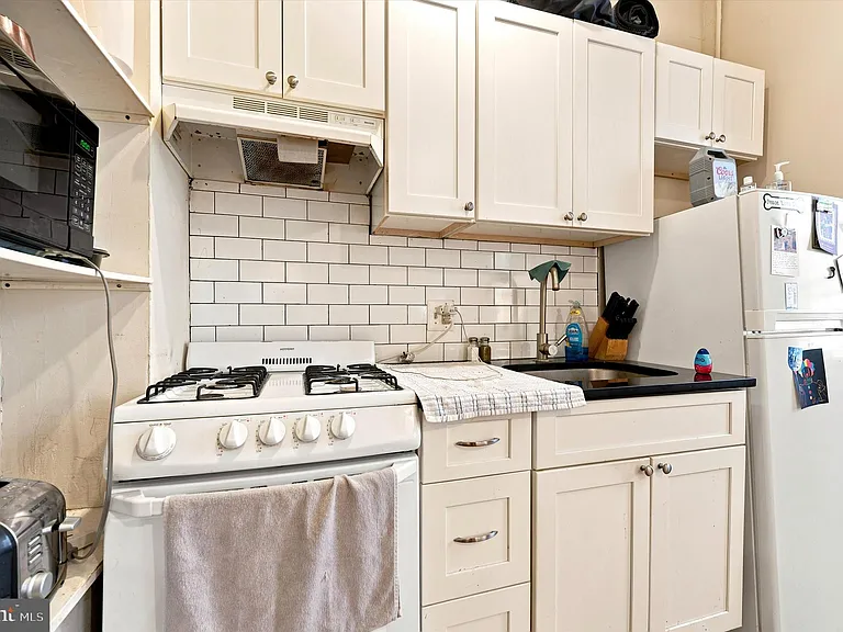 1807 Spruce St #2R — Photo 10