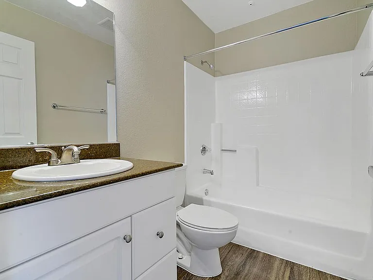 Sycamore Canyon Apartments — Photo 42