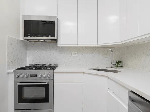 10 West 15th Street image 11 of 18