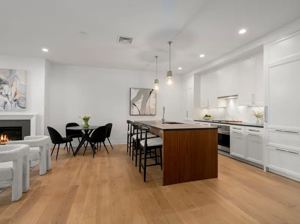 100 Linden St #102, Wellesley, MA 02482