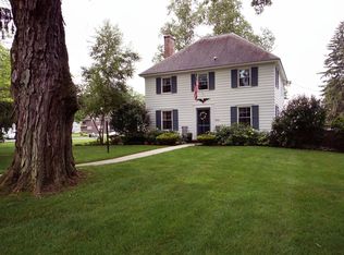 214 Dawes Ave, Pittsfield, MA 01201