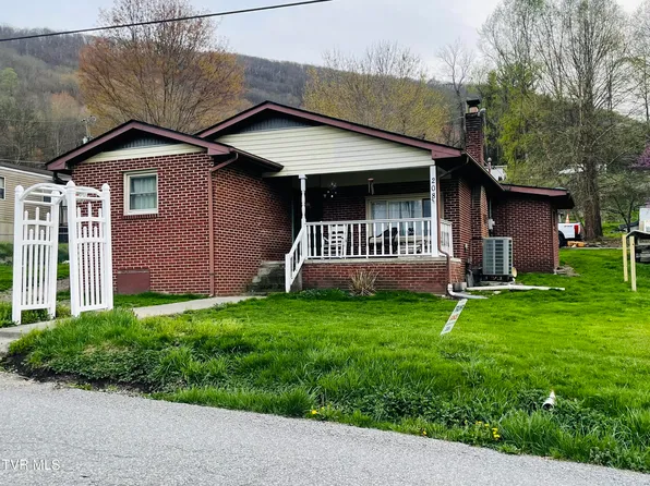 208 12th St SE, Norton, VA 24273