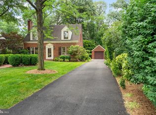 5420 17th St N, Arlington, VA 22205