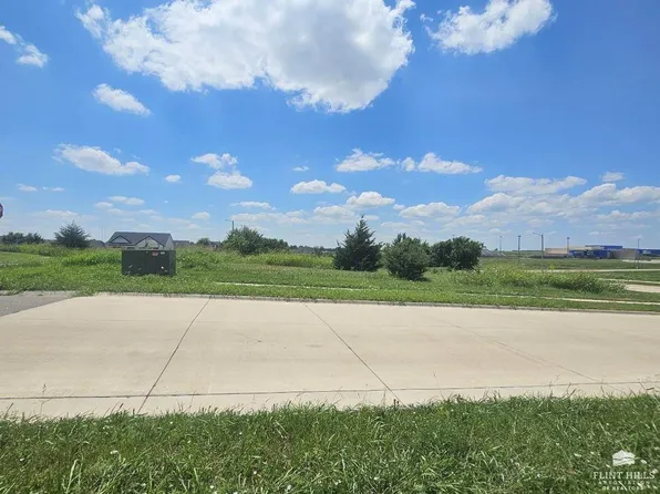 0 Shoffner Ct, Junction City, KS 66441