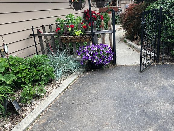 path from parking lot to entrances