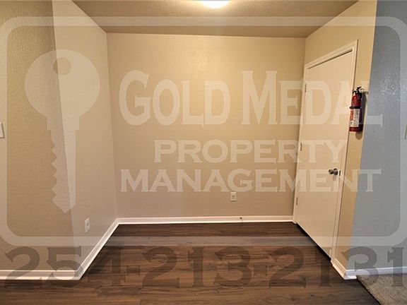 5th image of 401 W Avenue E APT D