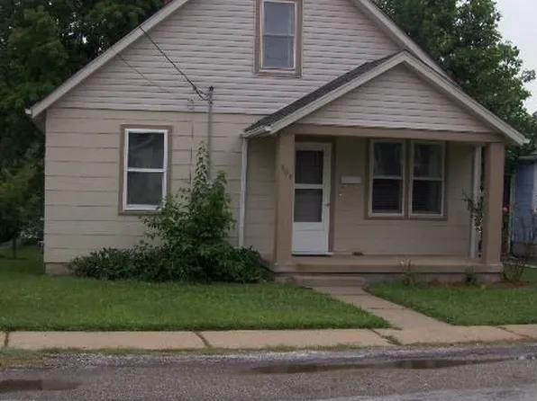 309 Flower St, Waterloo, IL 62298