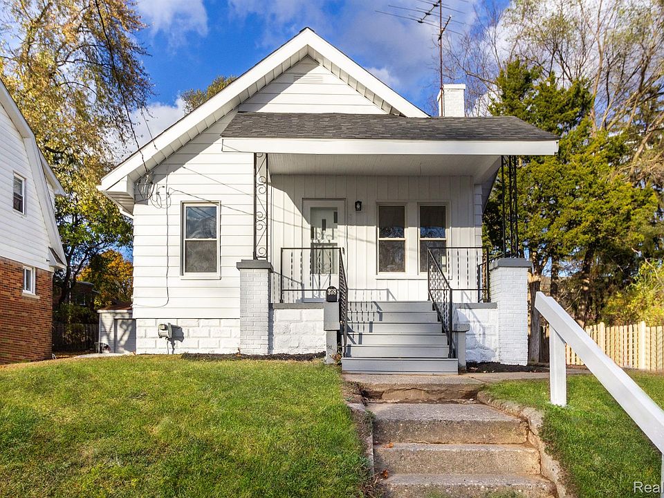 1st image of 378 Voorheis St