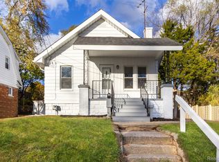 378 Voorheis St, Pontiac, MI 48341