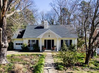704 Twyckenham Dr, Greensboro, NC 27408