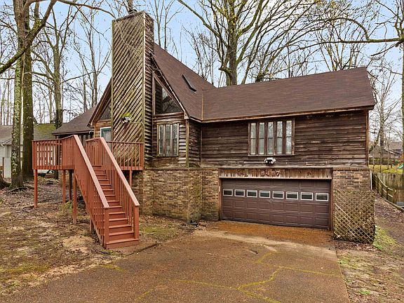 2nd image of 8487 Bergen Dr